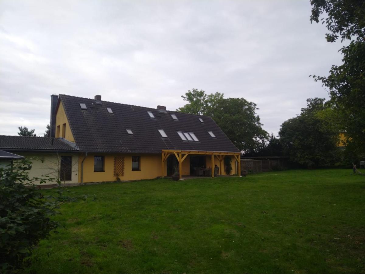 Ferienwohnungen "Weitblick" Und "Schwalbennest" Lodmannshagen Exterior foto